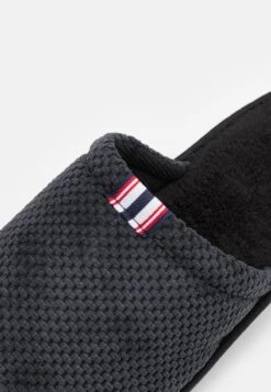 Pier One Hausschuh - Black -Pier One 0379114a66bd48d881979d3d1b73626d