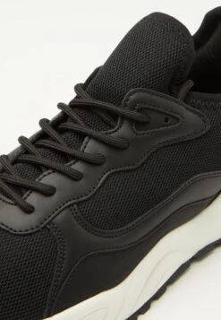 Pier One UNISEX - Sneaker Low - Black/white -Pier One 383be7e17d7b4e6fb1f7aa6c378ae4ea