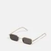 Pier One UNISEX - Sonnenbrille - Gold-coloured/black