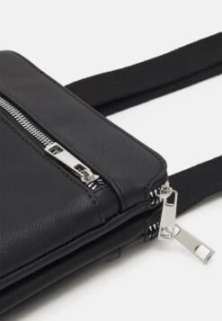 Pier One Umhängetasche - Black 9 Pier One Umhängetasche - Black -Pier One 6fe07cdb7637413285ed52a47dccd280