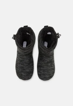 Pier One Hausschuh - Black 9 Pier One Hausschuh - Black -Pier One 90fbbefcf7674038ba88229a5c5626d7