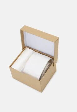 Pier One SET - Einstecktuch - White 8 Pier One SET - Einstecktuch - White -Pier One cc5c1369efc3414f9ad0b2848d35ffe7