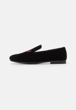 Pier One Slipper - Black