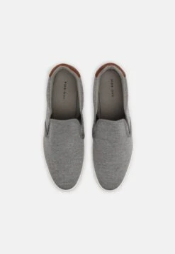 Pier One UNISEX - Slipper - Dark Grey 9 Pier One UNISEX - Slipper - Dark Grey -Pier One fd4006995ad74583bd5d996537dcc72b